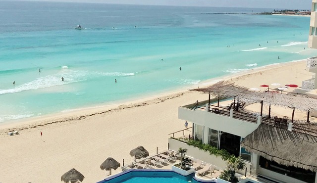 Ventanas al Paraiso Apartments Cancun