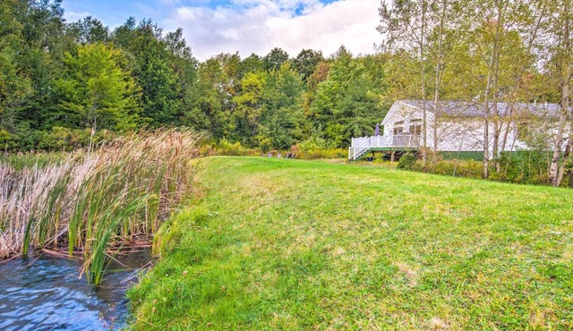 Waterfront Hideaway about 3 Mi to Elk Mountain! in Pleasant Mount