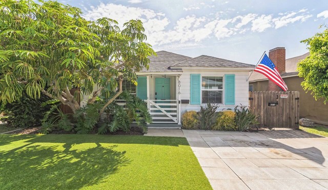 West LA Beachy Bungalow