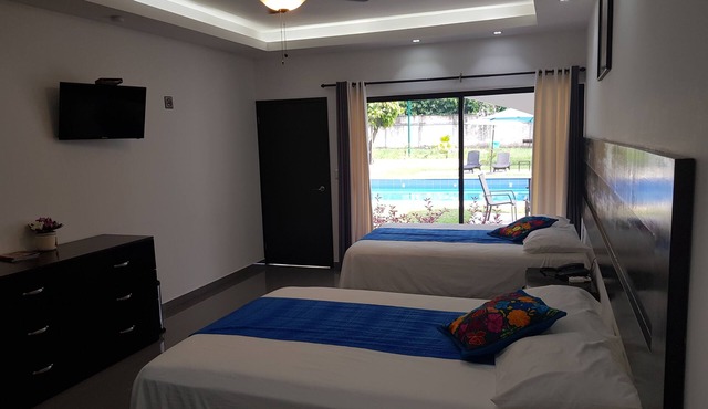 Yolonam Inn