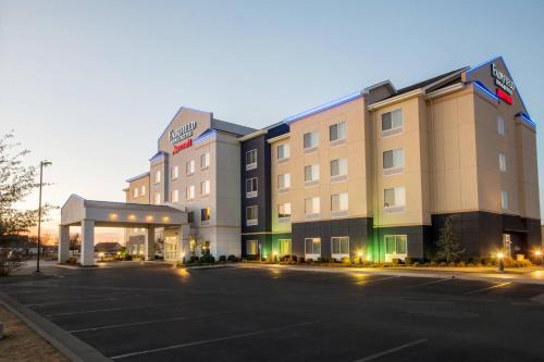 Fairfield Inn 