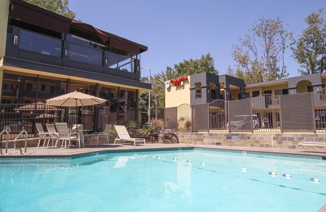 GreenTree Pasadena Inn Los Angeles in Pasadena