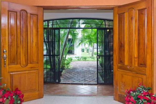 Playacar House | Suite Jacuzzi Room in Stunning Villa Playacar Ii