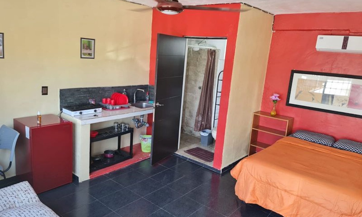Merida Apartment | Super Cheap Loft Style Apartment in Merida Wifi Smartv