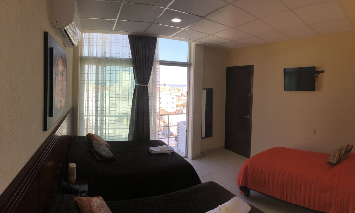 Ricardo Flores Magon Hotel | Hotel Harbour Inn Veracruz