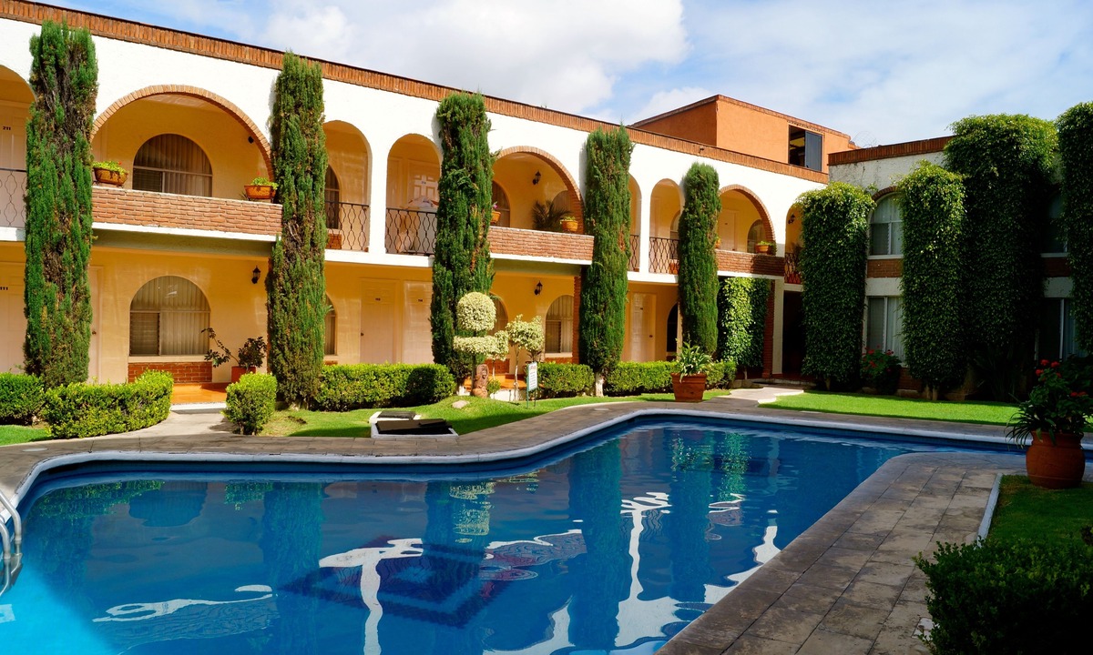 Morelia Hotel | Hotel & Suites Villa del Sol