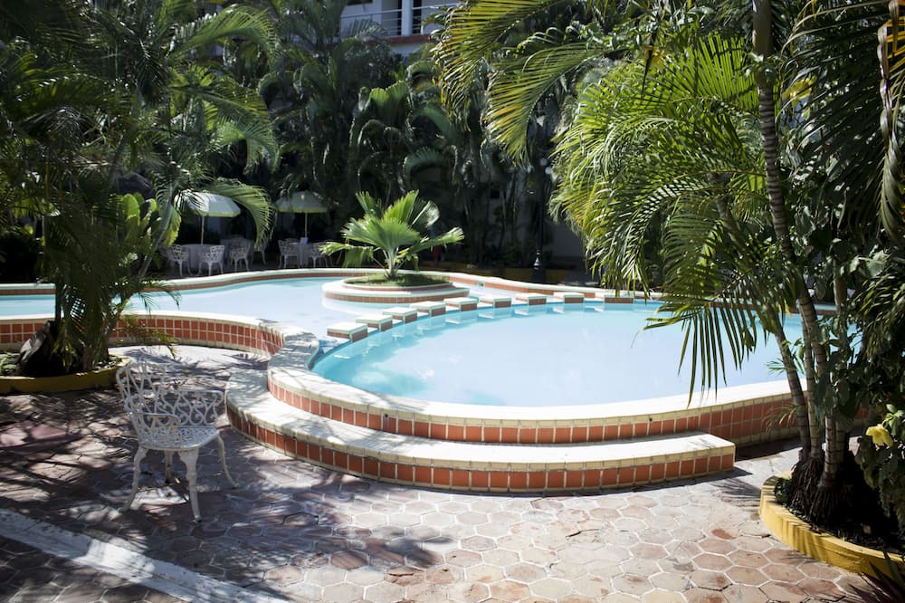 Playa Azul Hotel | Hotel Playa Azul