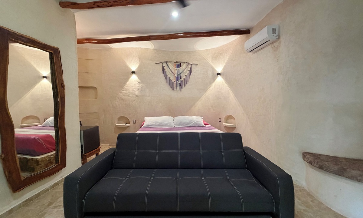 Homun House | Finca Oz