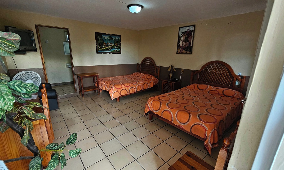 Tangancicuaro de Arista Hotel | Hotel y Cabañas Manolo