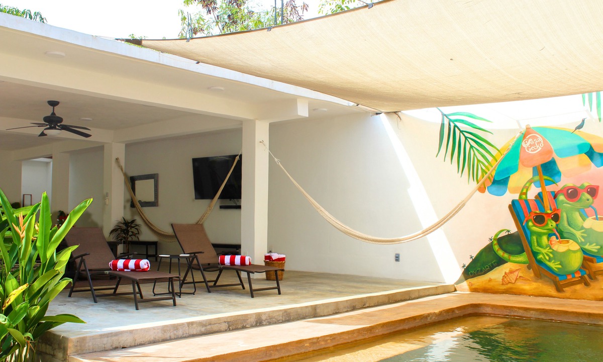 Puerto Escondido House | Private Villa! - Steps to Beach and Market - King beds - Pet friendly!