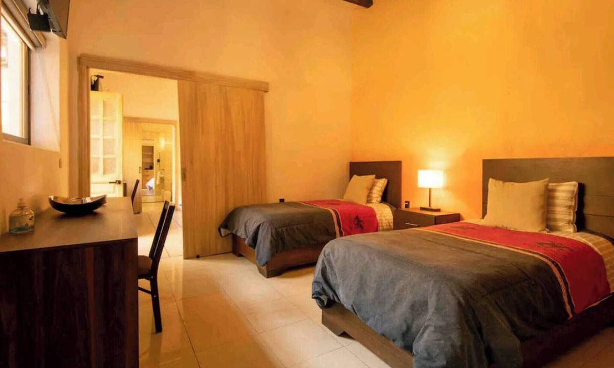 Historic Centre House | Room-habitacion I Para 4 Personas 3 Cama