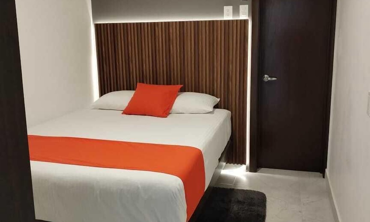 La Barca Hotel | Hotel Cermar Plaza