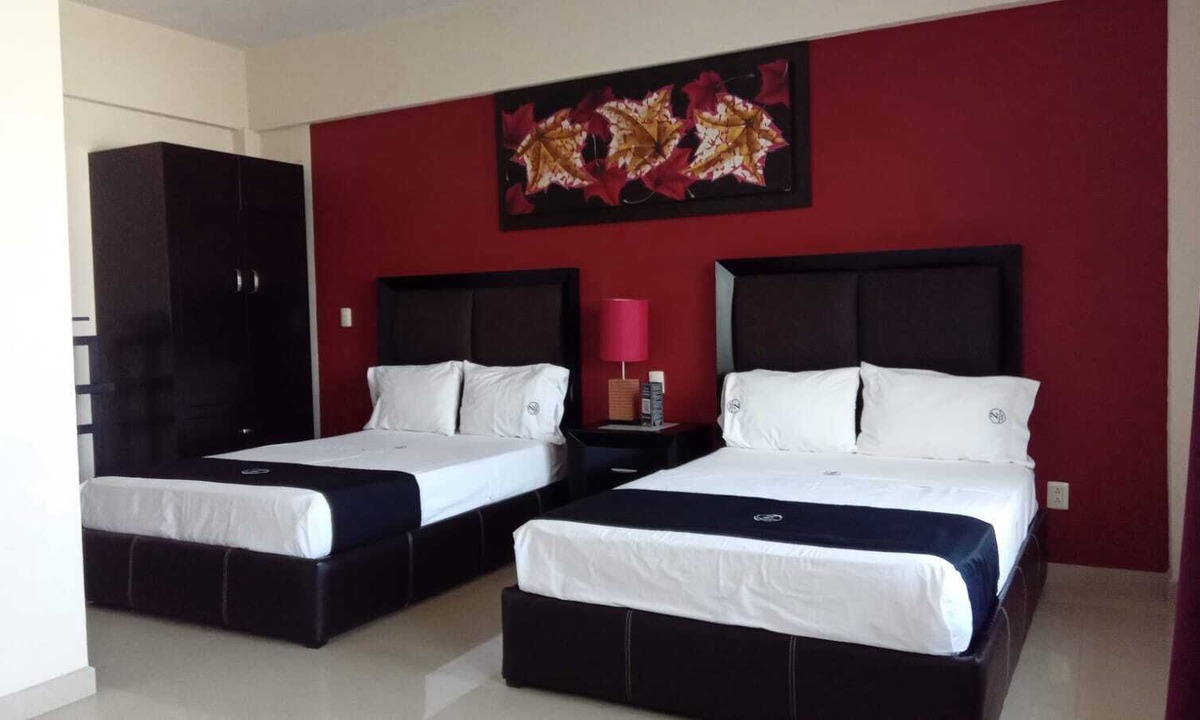 Ciudad Guzman Hotel | Hotel Zapotlan