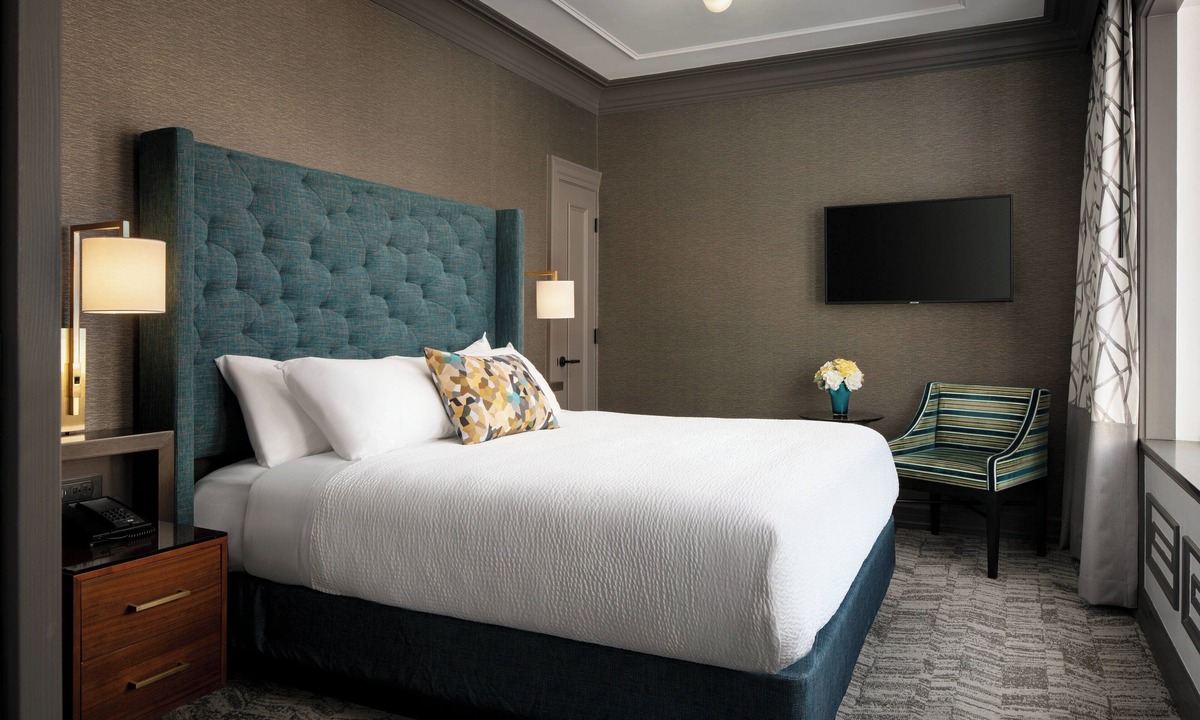 Tenderloin Hotel | Courtyard by Marriott San Francisco Downtown/Van Ness Ave.