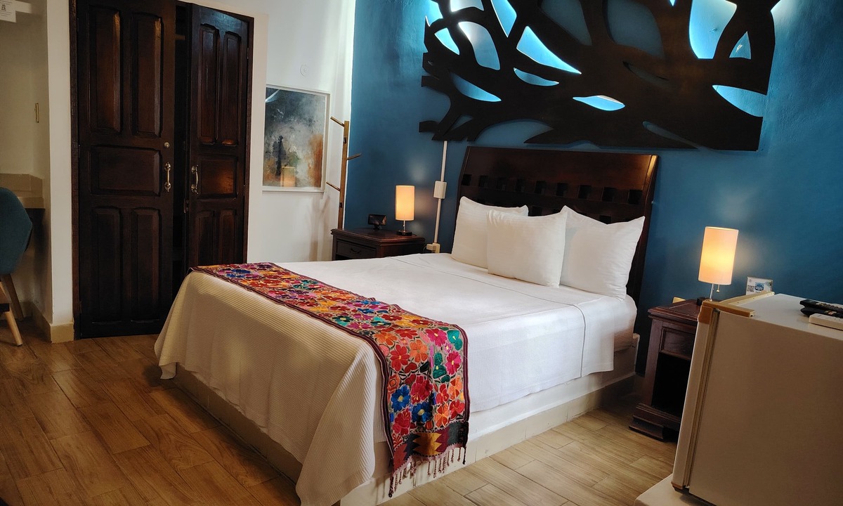 Barrio de Santiago Hotel | Hotel Zamna