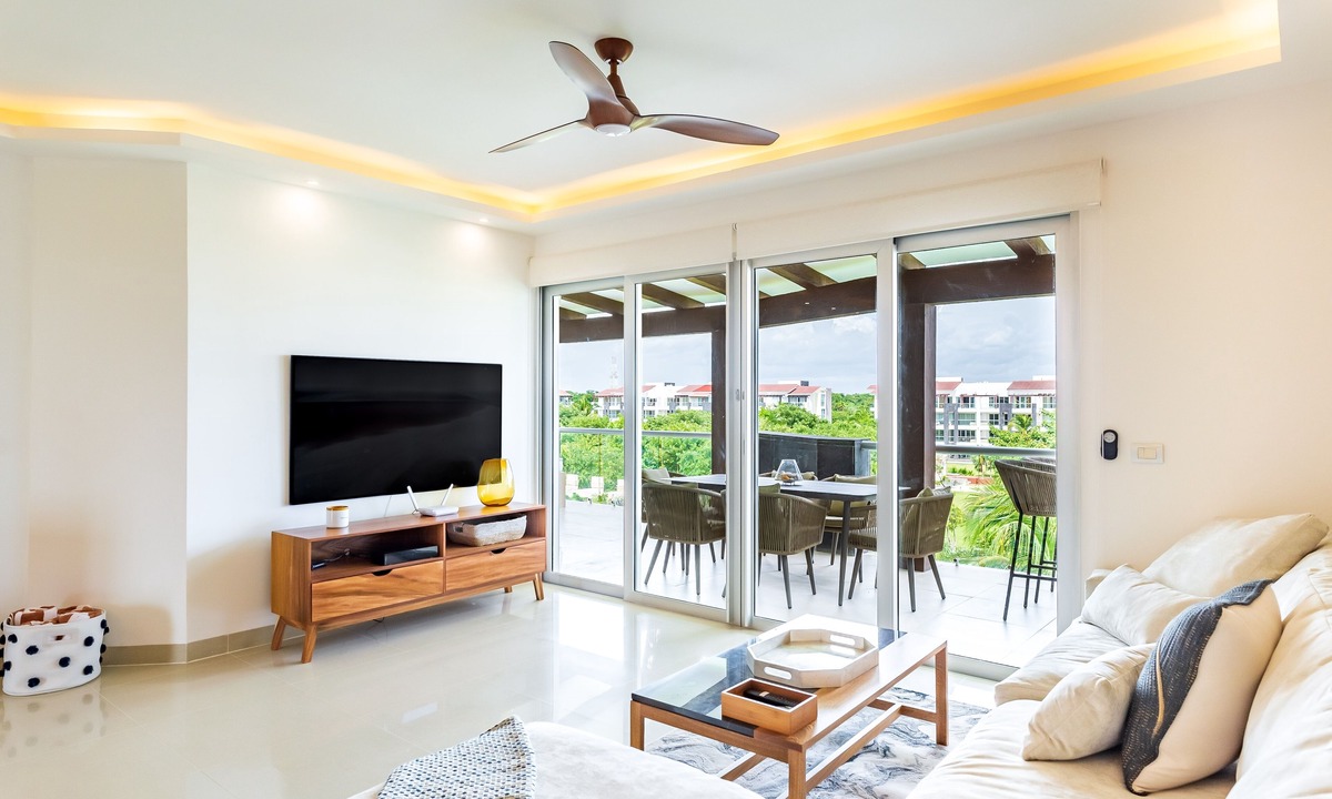 Puerto Juarez Condo | Casa Cielo Ocean View Penthouse by RedAwning