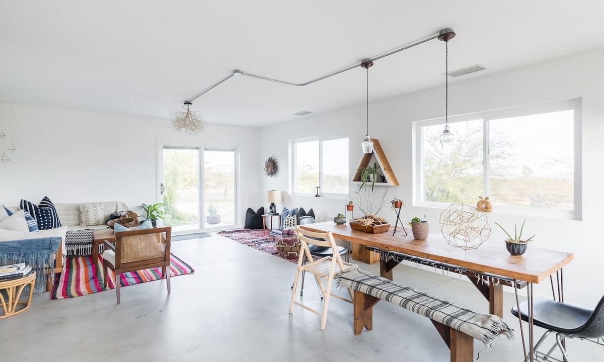 Yucca Valley House | The Ocotillo*Secluded Stargazing*Stunning Views*Hot Tub*Pool*Art Gallery