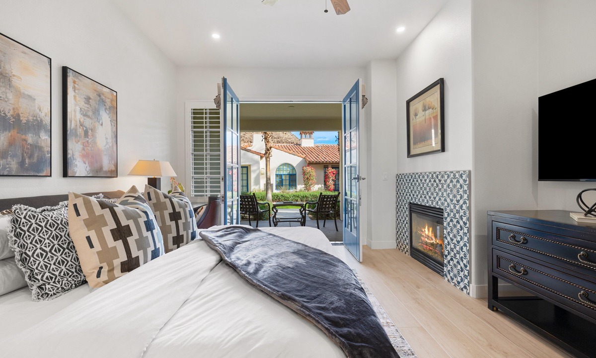 La Quinta Condo | Newly Remodeled Single Story Townhome, Spanish Fountain View, Pet Friendly! - Ground Floor (H90)