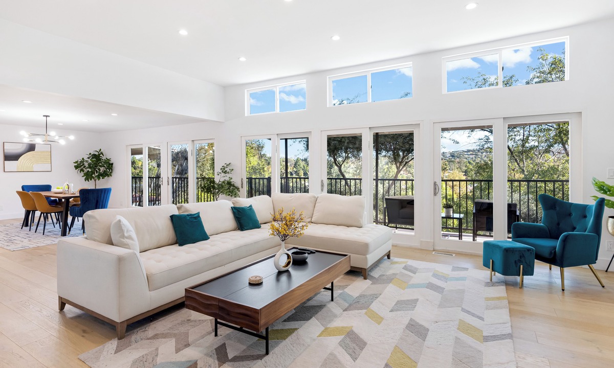 Woodland Hills House | LA Hillside Home with Canyon Views, Deck, BBQ & Game Room Fun | Marmol Vista