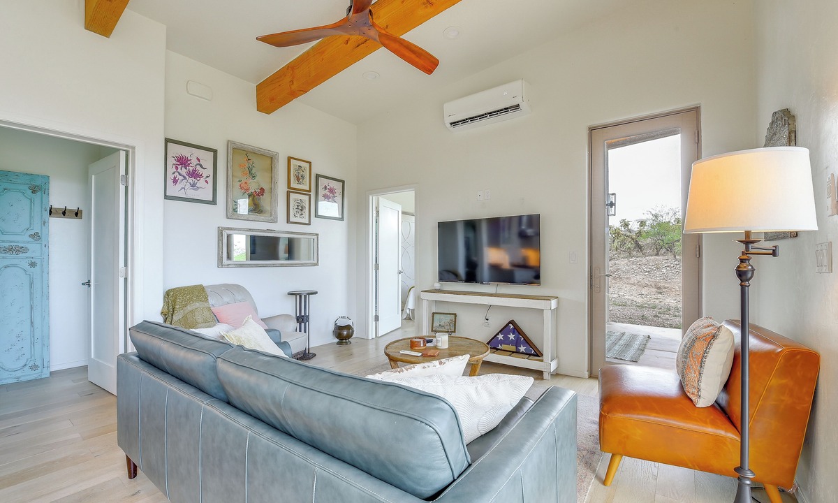 Rio Rico House | Private Pool & Mtn Views! Family Gem in Tumacacori