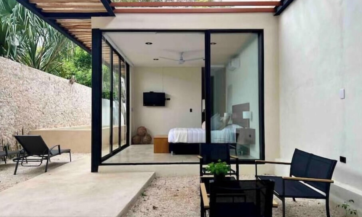 Centro Apartment | Casa Álamo in Downtown Merida, pool, 2 br