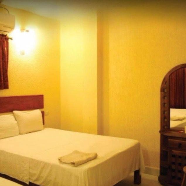 Cardenas Hotel | Hotel Alberto