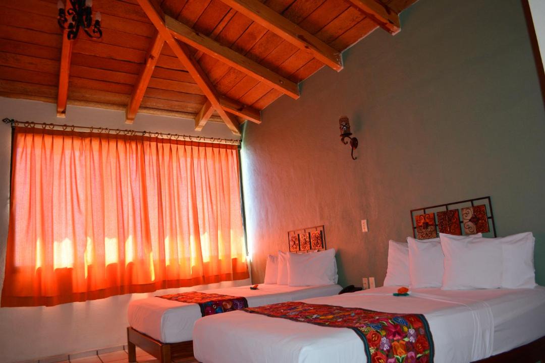 Colima Hotel | Hotel Aldama