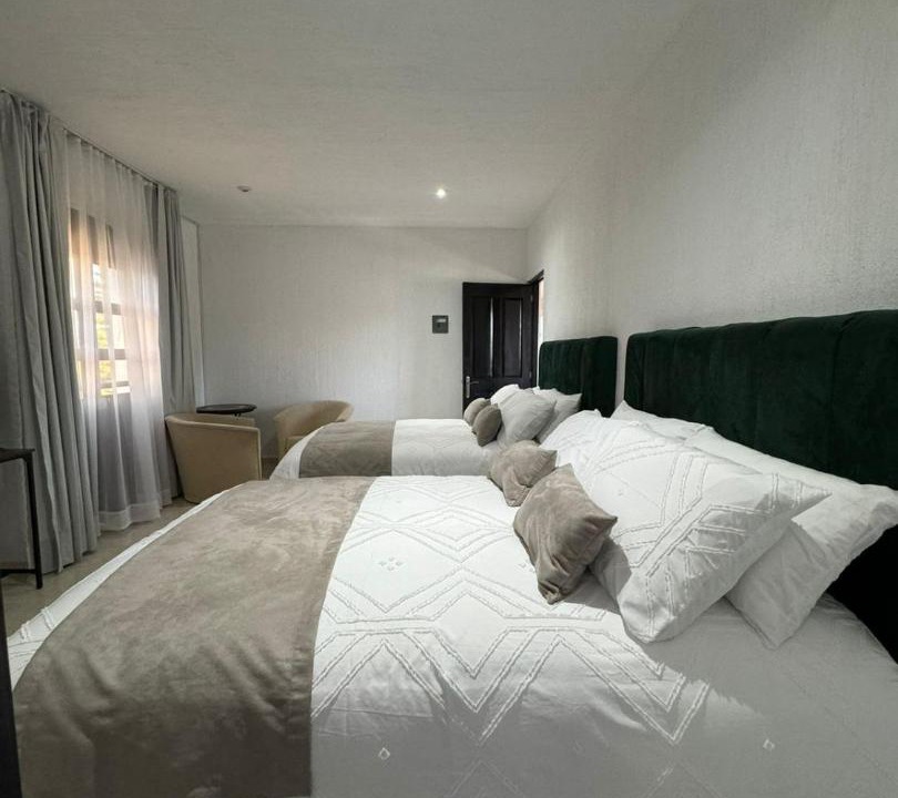 Tecozautla Hotel | Suite Los Angeles