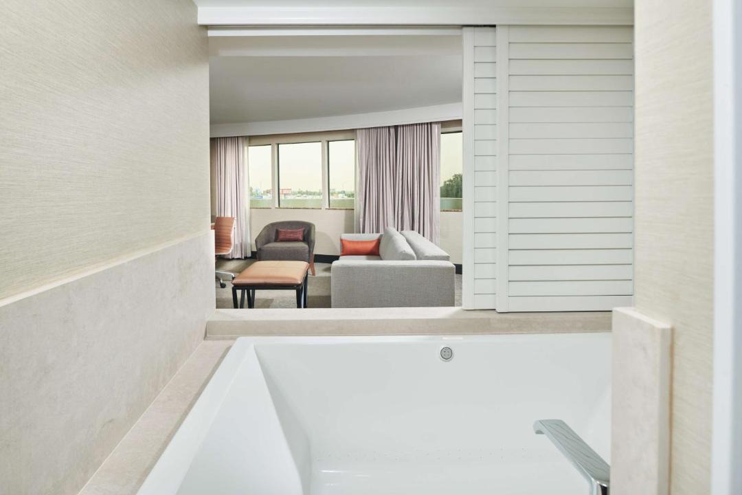 Fullerton Hotel | Doubletree By Hilton Fullerton