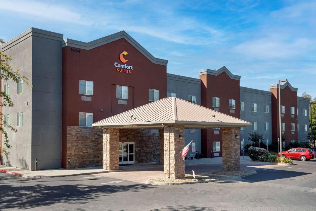 Linda Hotel | Comfort Suites Marysville-Yuba City