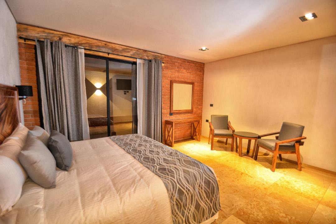 Zitacuaro Hotel | Hotel Casa Iturbe