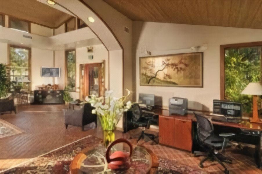 Photo of Livingroom in Palo Alto