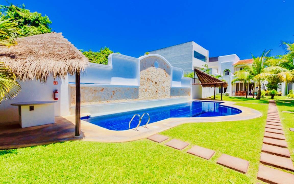 Photo of Others in Playacar