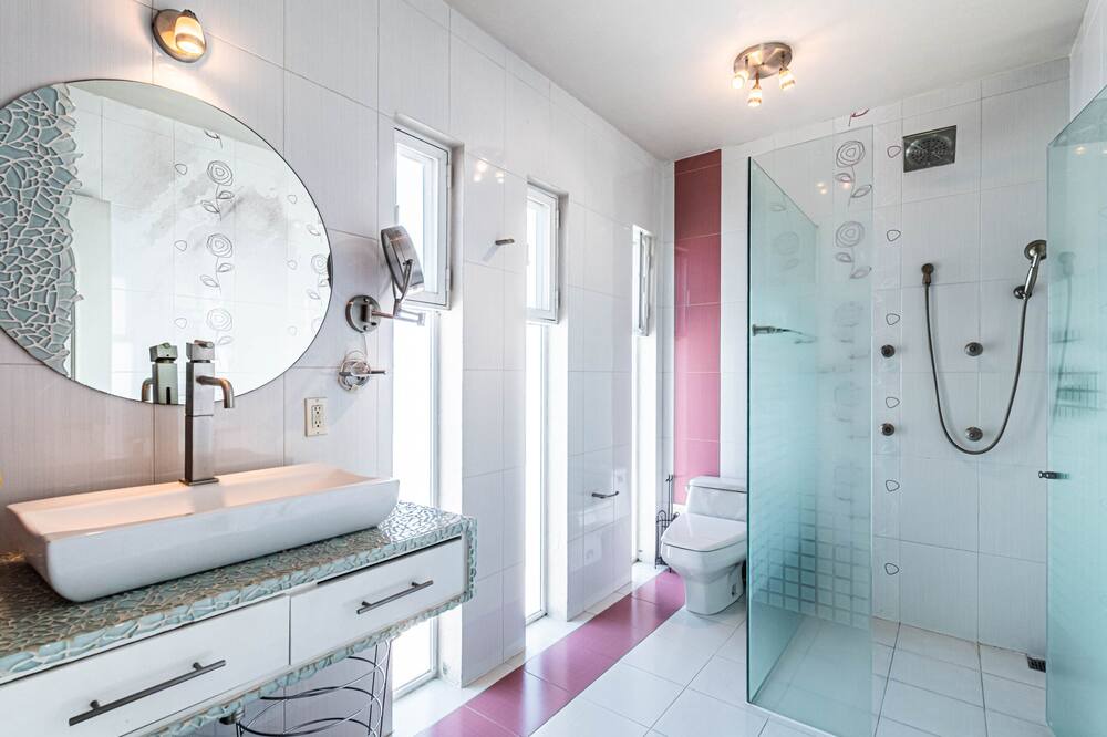 Photo of Bathroom in Sumiya