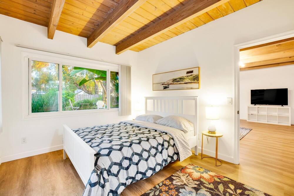 Photo of Bedroom in Carlsbad Village