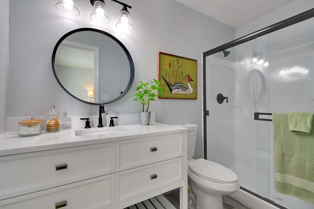 Photo of Bathroom in Linda