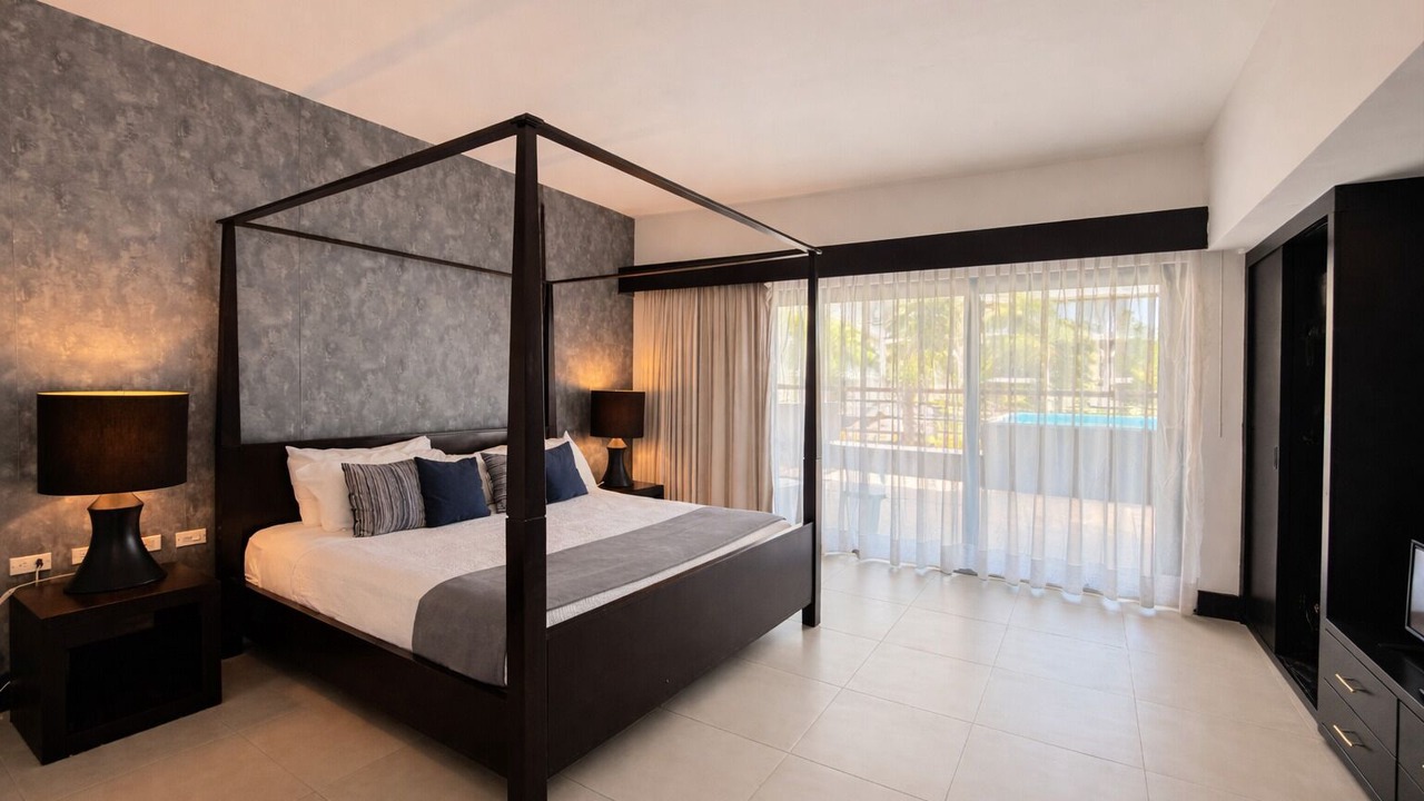 Photo of Bedroom in Downtown