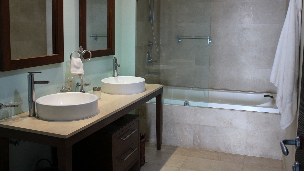 Photo of Bathroom in North Hotel Zone