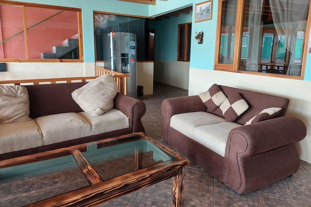 Photo of Livingroom in El Santuario