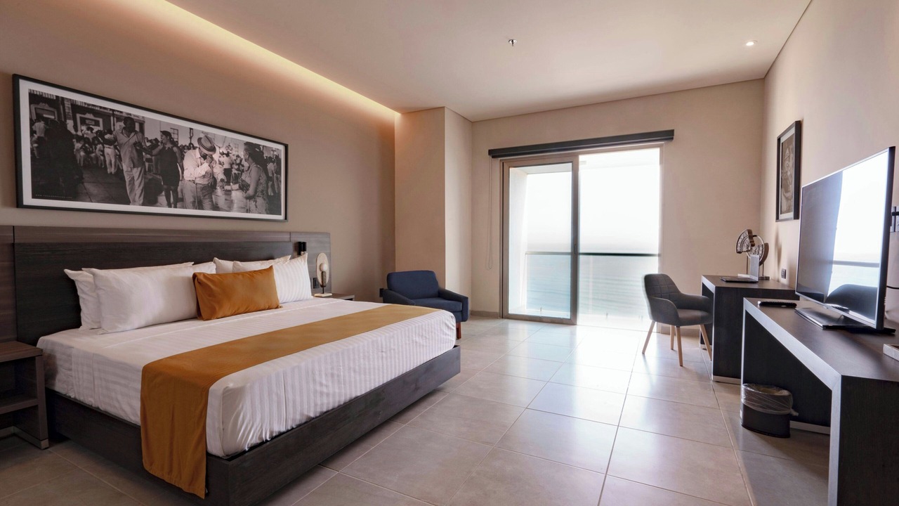 Photo of Bedroom in Anton Lizardo