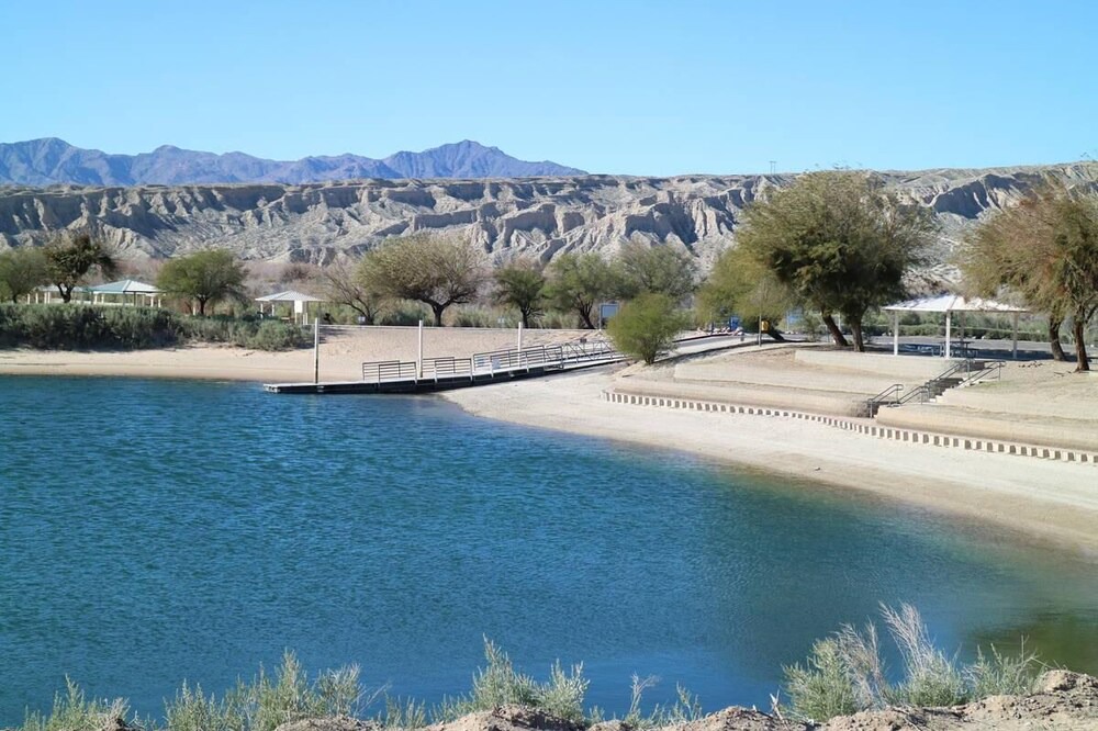 Photo of Others in Laughlin