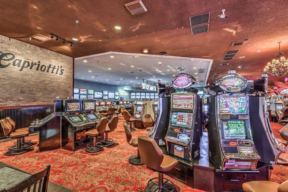 Photo of Others in Laughlin