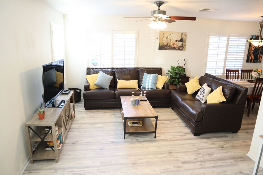 Photo of Livingroom in Lake Elsinore