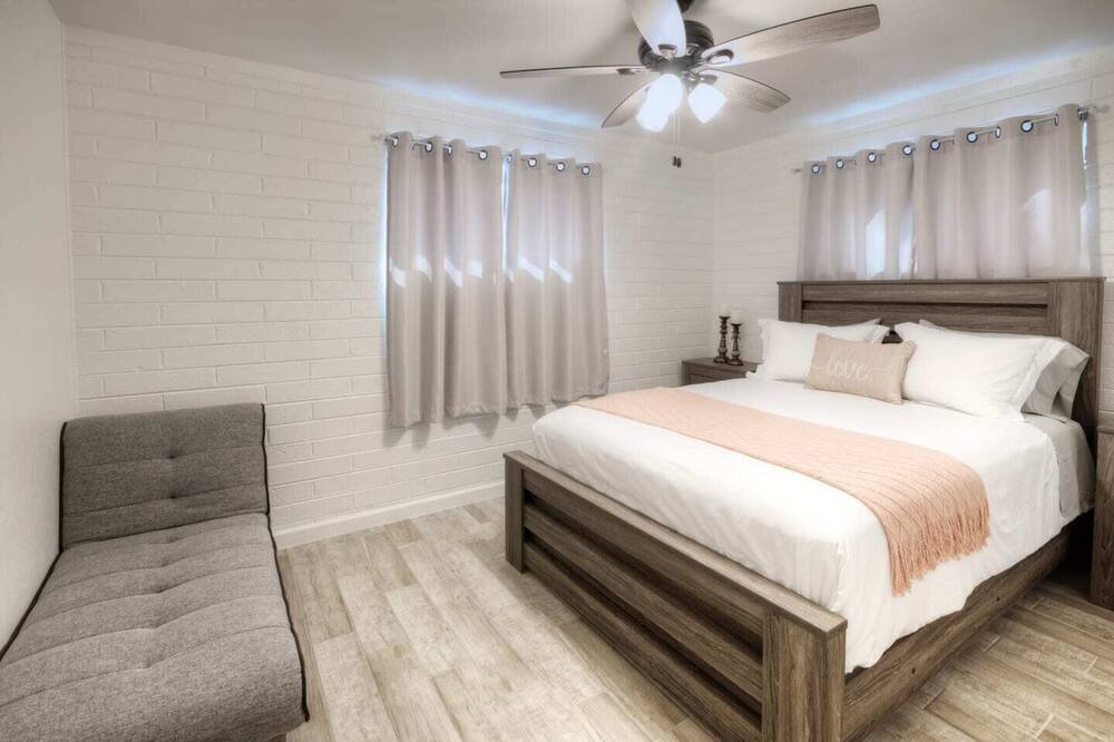 Photo of Bedroom in Yuma