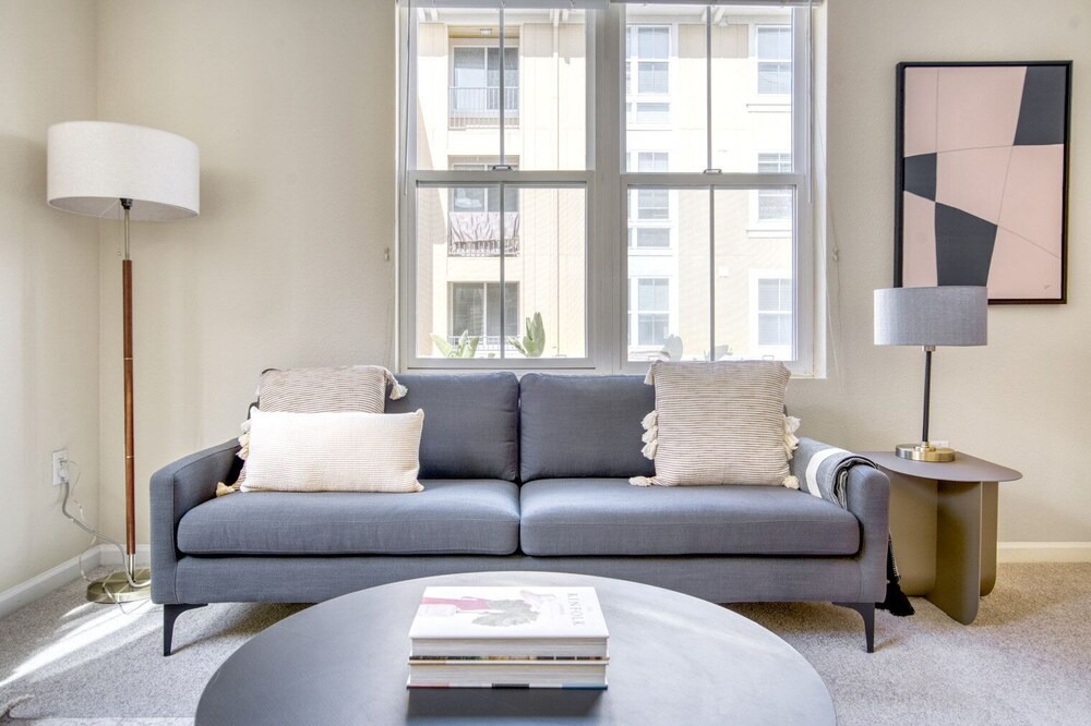 Photo of Livingroom in San Bruno