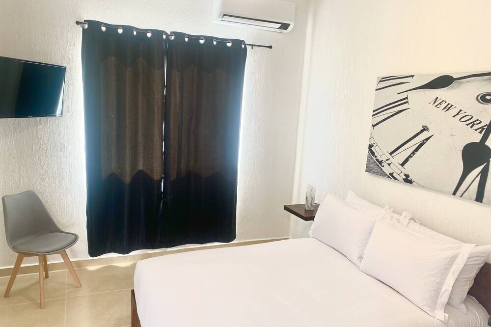 Photo of Bedroom in Puerto Juarez