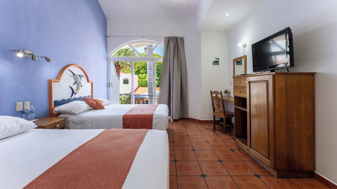 Photo of Bedroom in R