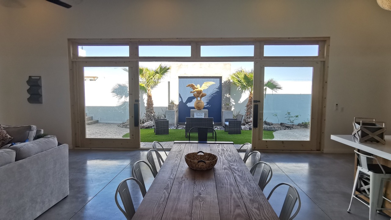 Photo of Livingroom in Laguna Shores