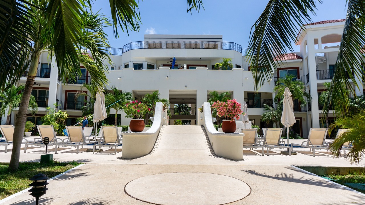 Photo of Others in Playacar