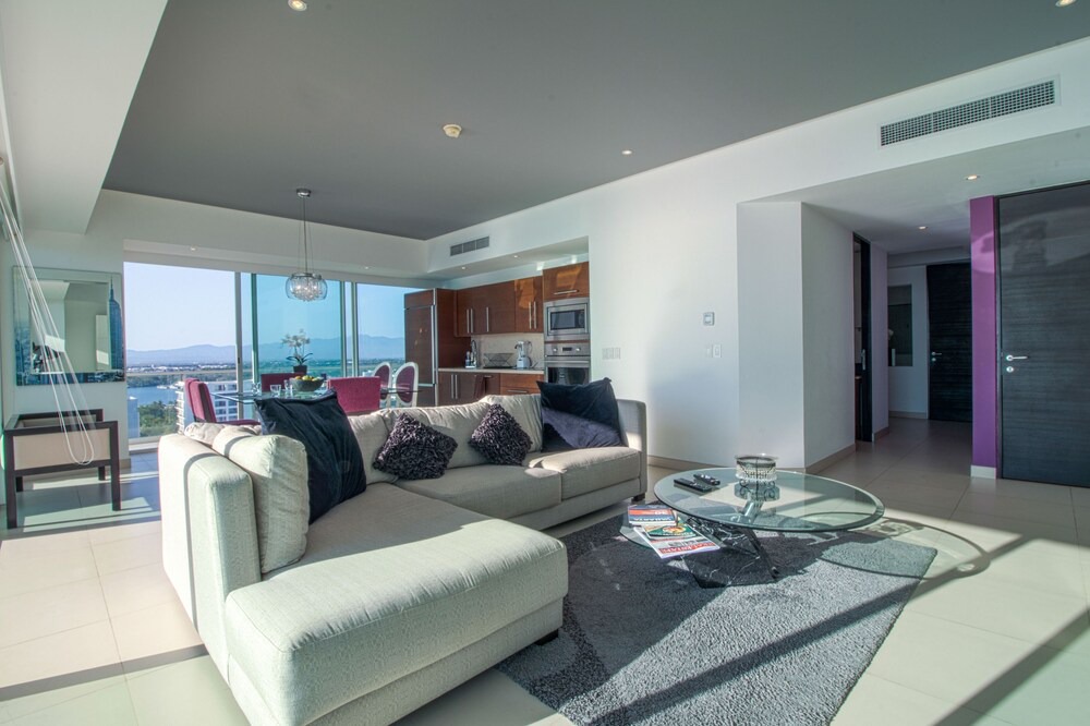 Photo of Livingroom in North Hotel Zone